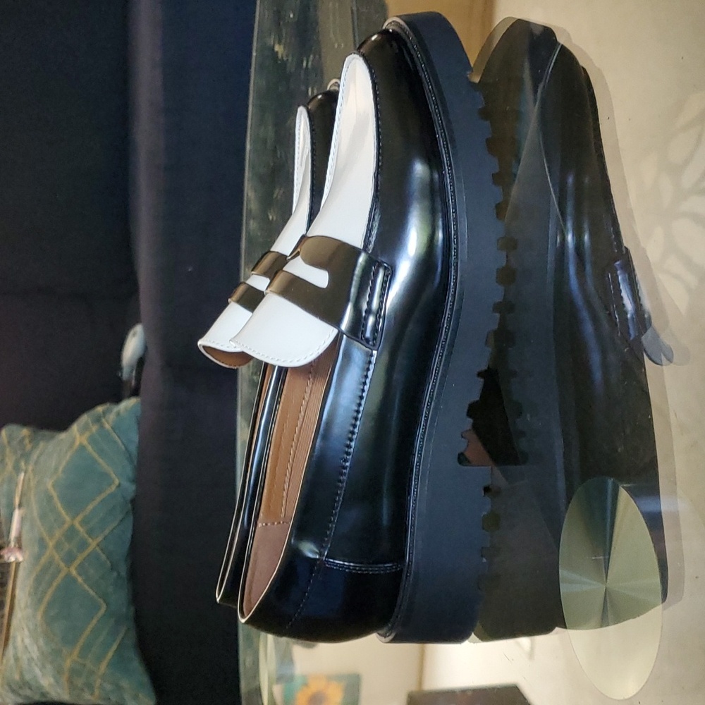 MIA Black and White Two-Tone Leather Loafers